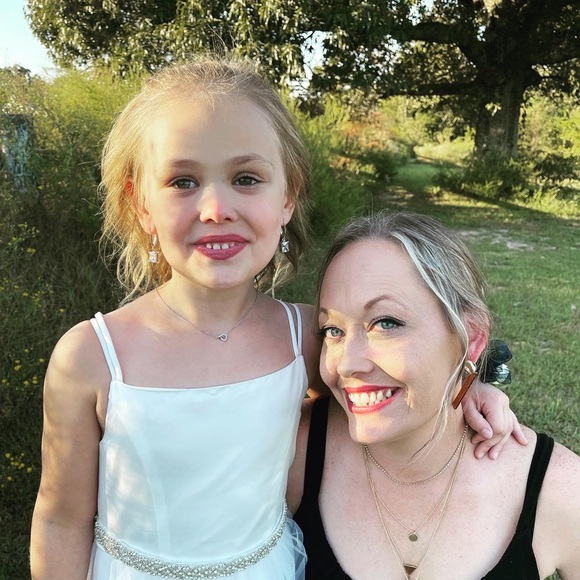 Meet your Posher, Sarah - Picture 8 of 9